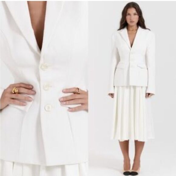 HOUSE OF CB 'Sariah' Ivory Contour Tailored Blazer NWT size Large $185 - Picture 1 of 9